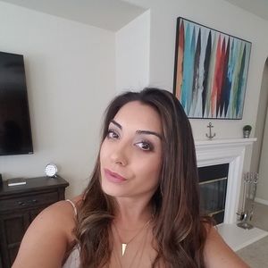 Meet your Posher, Shaija